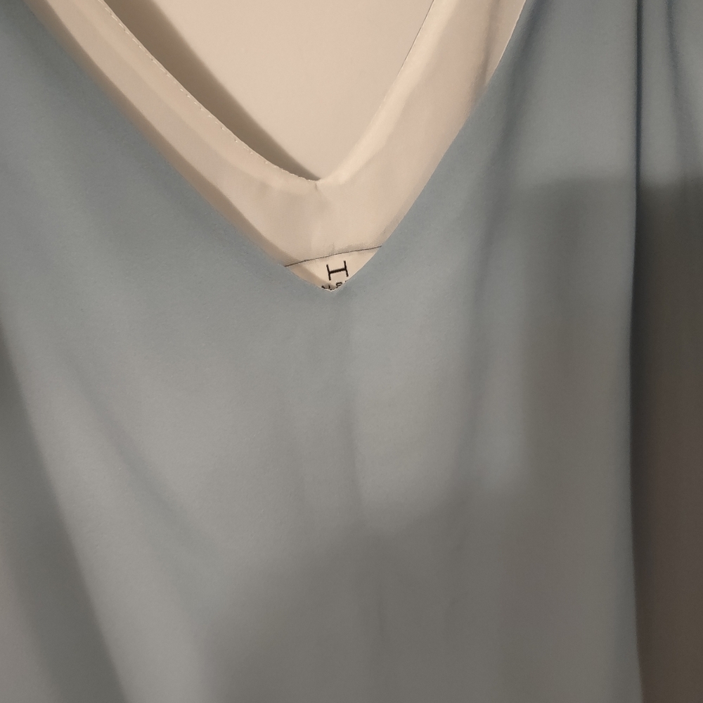 Dress - Picture 4 of 5